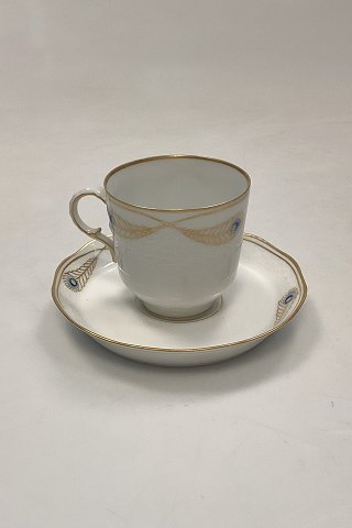 Royal Copenhagen Stel No. 118/2005 Kaffekop med Underkop Påfugl med Guldkant