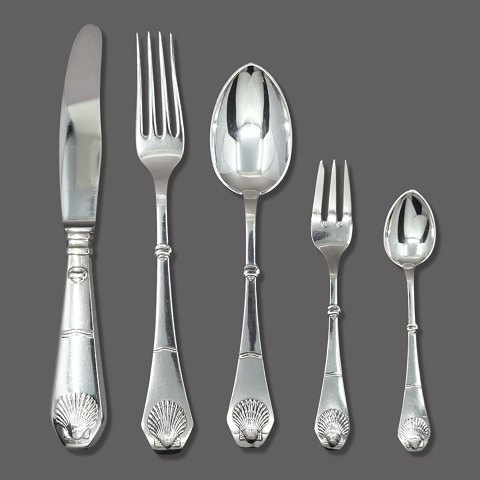 Strand silver cutlery, complete for 12 persons, 71 pieces