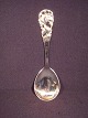 Stor Sølv 
kartoffelske.
Tretårnet sølv 
håndsmedet.
fra 1960
Længde: 21 cm