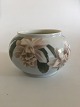 Bing & Grøndahl 
Art Nouveau 
Vase No 
3810/15B. I god 
stand, men 
anden sorterin. 
Måler 15cm dia 
og ...