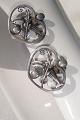Art Deco 
øreringe # 101. 
Georg Jensen 
øreringe, 
hjerteformet 
med 2 delfiner. 
Sterling 925s 
...