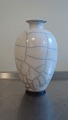 Raku Galleriet, 
Telling:
Raku vase med 
hvid craquelé 
glasur.
Stemplet - 
Raku Galleriet 
...