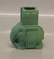 Bing & Grøndahl 
stentøj B&G2125 
 ? Grøn 
glaseret 
(Celadon) 
Elefant med 
Howdah 9 x 8 cm 
I fin og ...