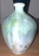 Royal 
Copenhagen Art 
Nouveau Krystal 
Glasur Vase af 
Valdemar 
Engelhardt No 
682. Måler 
10,4cm og ...