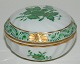 Lågskål i 
porcelæn fra 
Herend, Ungarn. 
Dekoreret med 
grønne blomster 
samt 
gulddekoration 
på ...