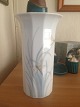 Rosenthal Vase 
af Tapio 
Wirkkala. Måler 
18,8cm og er i 
perfekt stand.