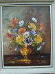 Ubekendt 
kunstner (20 
årh):
Blomster i 
vase.
Sign.: Lilly P
Olie på 
lærred.
40x32 (47x39)