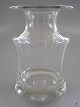 Flot Holmegaard 
Vase i klart 
glas H: 21 cm. 
D: 14,5 cm.