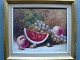 K. Kovacs (20 
årh):
Opstilling med 
vandmelon, 
ferskner og 
vindruer.
Olie på plade.
Sign.: K. ...