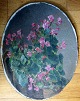 Strøm, Gerda 
(1886 - 1959) 
Danmark: 
Opstiling med 
blomster. Olie 
på lærred/træ. 
Oval. 51 x 39 
...