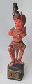 Antik 
Indonesisk 
h&aring;ndbemalet 
tr&aelig;skulptur, 
19. &aring;rh. 
H.: 23,5 
cm.&nbsp;