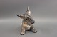 Dahl Jensen 
porcelænsfigur, 
Skotsk Terrier, 
mærket med 
kongelig krone 
og DJ.
Mål: H: 15 cm, 
...