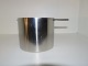 Stelton Cylinda 
Line lille 
askebæger.
Designet af 
Arne Jacobsen.
Diameter 7,5 
cm.
Flot ...