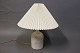 Holmegaard 
bordlampe i 
glas. Type: 
Lamp art, med 
messing krans.
H - 51 cm og 
Dia - 15 cm.