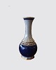 Craquelé blå 
vase
Højde: 25 cm
Nr. 43/715. 
Signeret AE
Dahl Jensen
