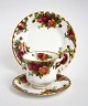 Royal Albert, 
Old Country 
Rose porcelæn 
med roser og 
guldkant.
Kaffekop med 
underkop. Højde 
7,5 ...