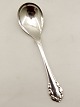 Georg Jensen 
Lily of the 
Valley compote 
spoon L. 14.3 
cm  No. 286437