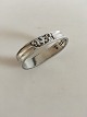 Georg Jensen 
Sterling Silver 
Acorn Napkin 
Ring No 110B. 
Measures 5 cm / 
1 31/32"
