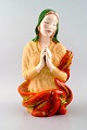 Keramos, Wien, 
bedende kvinde, 
figur i 
porcelæn. 
Flot figur, 
ca. 1940´erne.
Måler : 29 cm. 
x ...