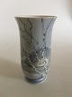 Bing & Grøndahl 
Art Nouveau 
Vase No. 
8775/504. 23.5 
cm Høj. 1. 
Sortering i fin 
hel stand.