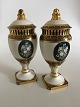 Bing & Grøndahl 
Par Overglasur 
vase med guld 
decoration af 
Theodor Larsen.
Måler 28cm / 
...