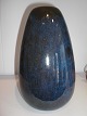 Upsala-Ekeby 
(1886 - ) 
keramikvase med 
smuk brun blå 
dobbeltglasur - 
stemplet Ekeby 
346 - V.L. ...