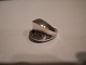 Just Andersen 
(1884 - 19439 
modernistisk 
ring i sterling 
sølv, design 
nr. 787. Vægt: 
8,1 gram. ...