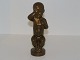 Svend Lindhardt figur af dreng kaldet "Ikke Se" udført i bronze.Højde 13,8 cm.Perfekt ...