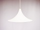 Hvid pendel af 
dansk design 
fra 1960erne. 
Lampen er i 
flot brugt 
stand og med ny 
hvid ...