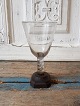 Norsk 1700tals 
glas med luft 
spiral i 
stilken på 
træfod.
Fremstår med 
en fejl på 
glassets rand, 
...