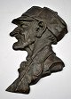 Dansk kunstner (20. årh.): Portræt. Bronze. Signeret: Ernst El Pedersen, 1933. 42 x 26 ...