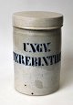 Antik apoteker 
krukke med låg, 
19. årh. 
Tyskland. Gråt 
stentøj med blå 
tekst. Teksten: 
UNGV. ...
