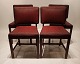 Dette sæt på 
fire 
spisestuestole 
er et klassisk 
eksempel på 
dansk design 
fra 1930'erne, 
skabt af ...