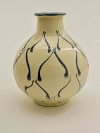 H A Kähler keramik vase solgt