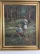 Arling Gade 
(1919-2011):
Børn plukker 
blomster i skov
Olie på 
lærred.
Sign.: A. Gade
49x39 ...