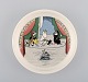 Arabia, 
Finland. 
Tallerken i 
porcelæn med 
motiv fra 
Mumitroldene. 
Sent 
1900-tallet. 
"Midsummer ...