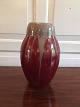 Vase i glaseret 
stentøj af 
Michael 
Andersen,
højde 26,5 cm, 
diameter 14 cm, 
pæn stand