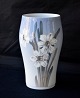 Royal 
Copenhagen 
vase, 2778/65A, 
dekoreret med 
hvide 
pinseliljer
Design Royal 
...