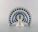 Lladro, 
Spanien. Stor 
vase med 
påfugle i 
glaseret 
porcelæn. 
1900-tallet.
Måler: 35 x 18 
cm. 
I ...
