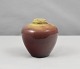Lille gul/rød 
keramik vase. 
Design Mikael 
Andersen, 
usigneret 
tidlig 
produktion.
Mål ...