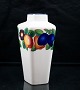 Royal 
Copenhagen 
5-kantet vase 
Golden Summer, 
kunstfajance 
vase.
Design C 
Joachim - 
Christian ...