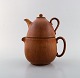Gunnar Nylund for Rörstrand / Rørstrand. Double teapot in glazed ceramics. 
Beautiful glaze in hazel brown shades. 1960
