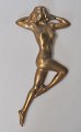 Svensk kunstner (20. årh. ): Relief af nøgen kvinde. Kølerfigur til lastvogne. Patineret bronze. ...