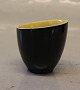1 stk på lager
Krukke 5.5 cm 
fingersalt - 
saltkar Congo 
Kronjyden 
retrostel i 
gult og sort.  
l ...
