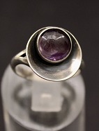 N E From sterling sølv ring med ametyst