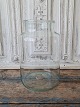 Smukt gammelt 
mundblæst 
sylteglas med 
ombukket rand 
Højde 34 cm. 
Diameter 21 cm.