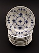 Royal 
Copenhagen 
musselmalet 
tallerken 1/182 
D. 14 cm. 
1.sort.  Nr. 
416792