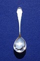Christiansborg 
sølvtøj 
sølvbestik i 
tretårnet sølv 
eller 830S 
sølv.
Lille 
serveringsske 
eller ...