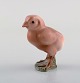 Bing & Grøndahl 
porcelænsfigur. 
Kylling. 
1970'erne. 
Modelnummer: 
2194.
Måler: 11 x 7 
cm.
I ...