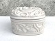 Bornholmsk 
keramik, 
Michael 
Andersen, Boks 
med låg, 11,5cm 
bred, 9cm dyb, 
8cm høj *Pæn 
stand*